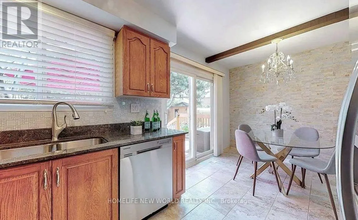 58 MARATHON CRESCENT