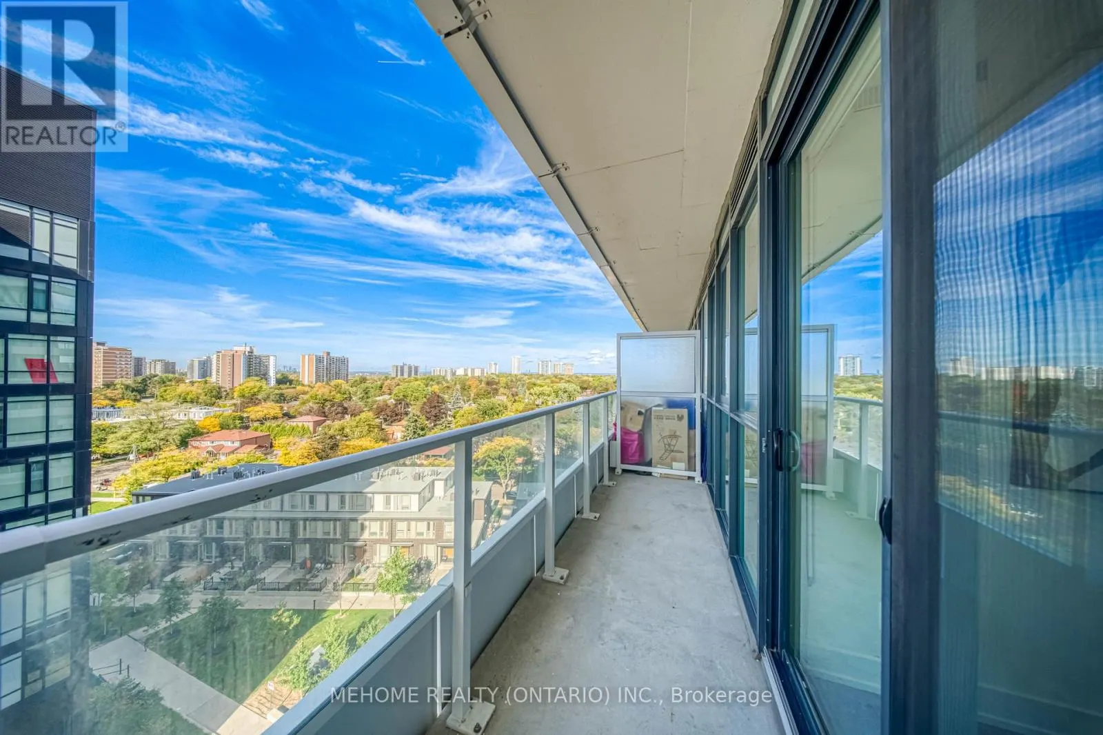 905 - 180 FAIRVIEW MALL DRIVE