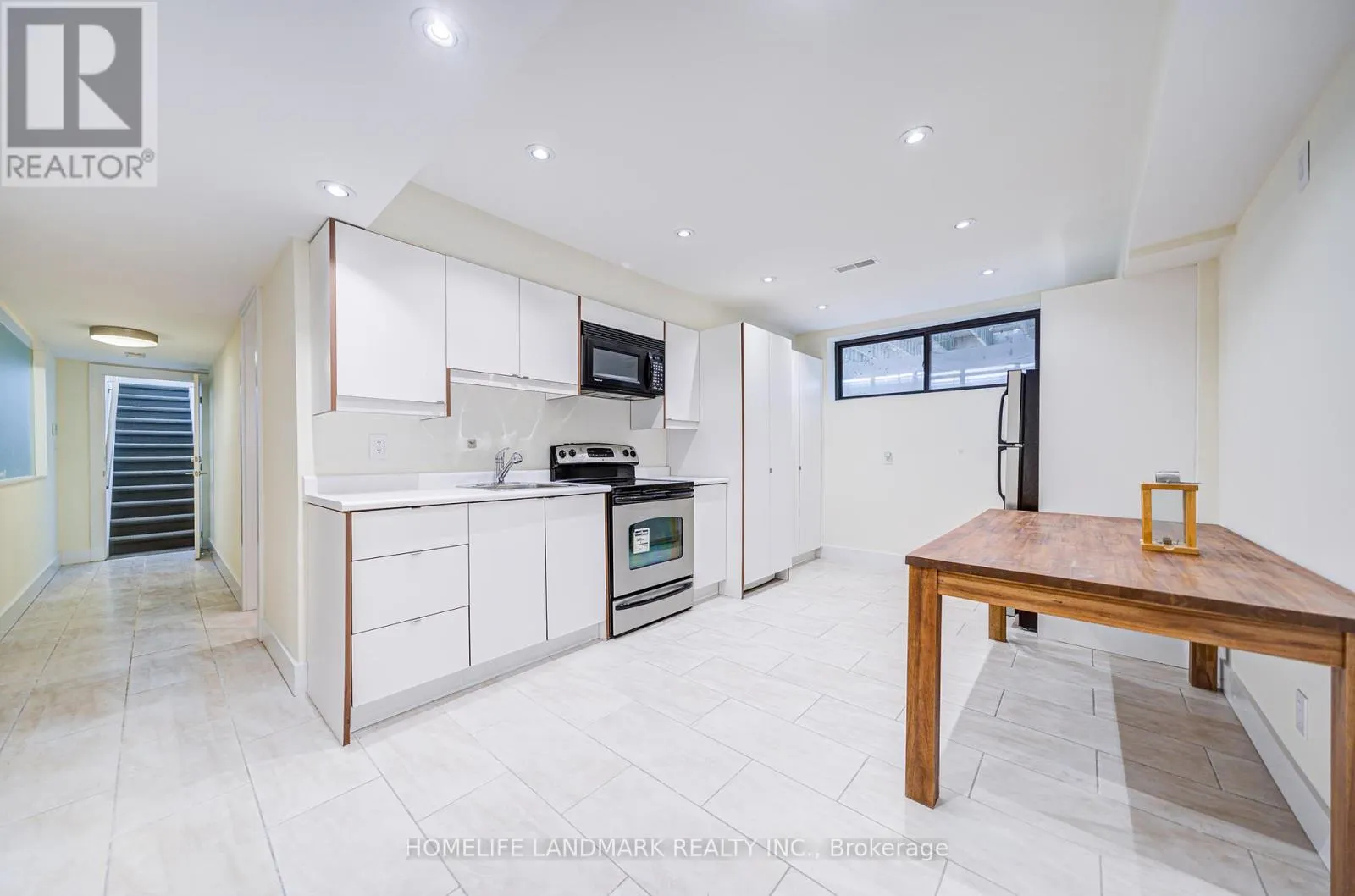 5 SULGRAVE CRESCENT