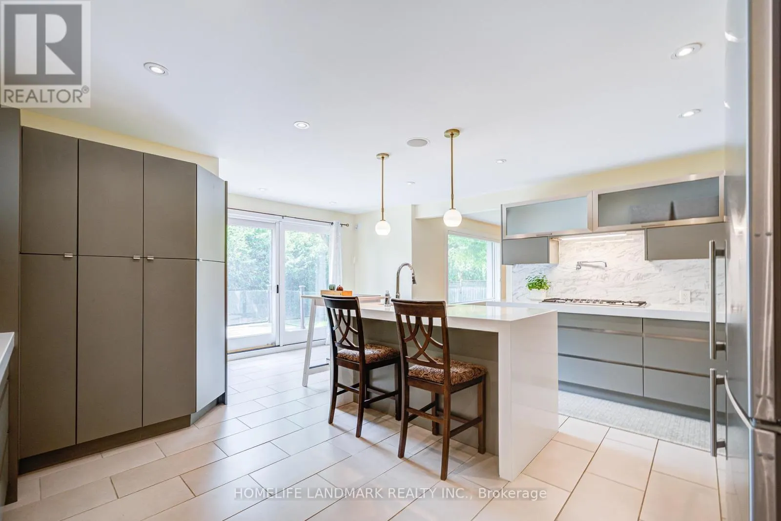 5 SULGRAVE CRESCENT