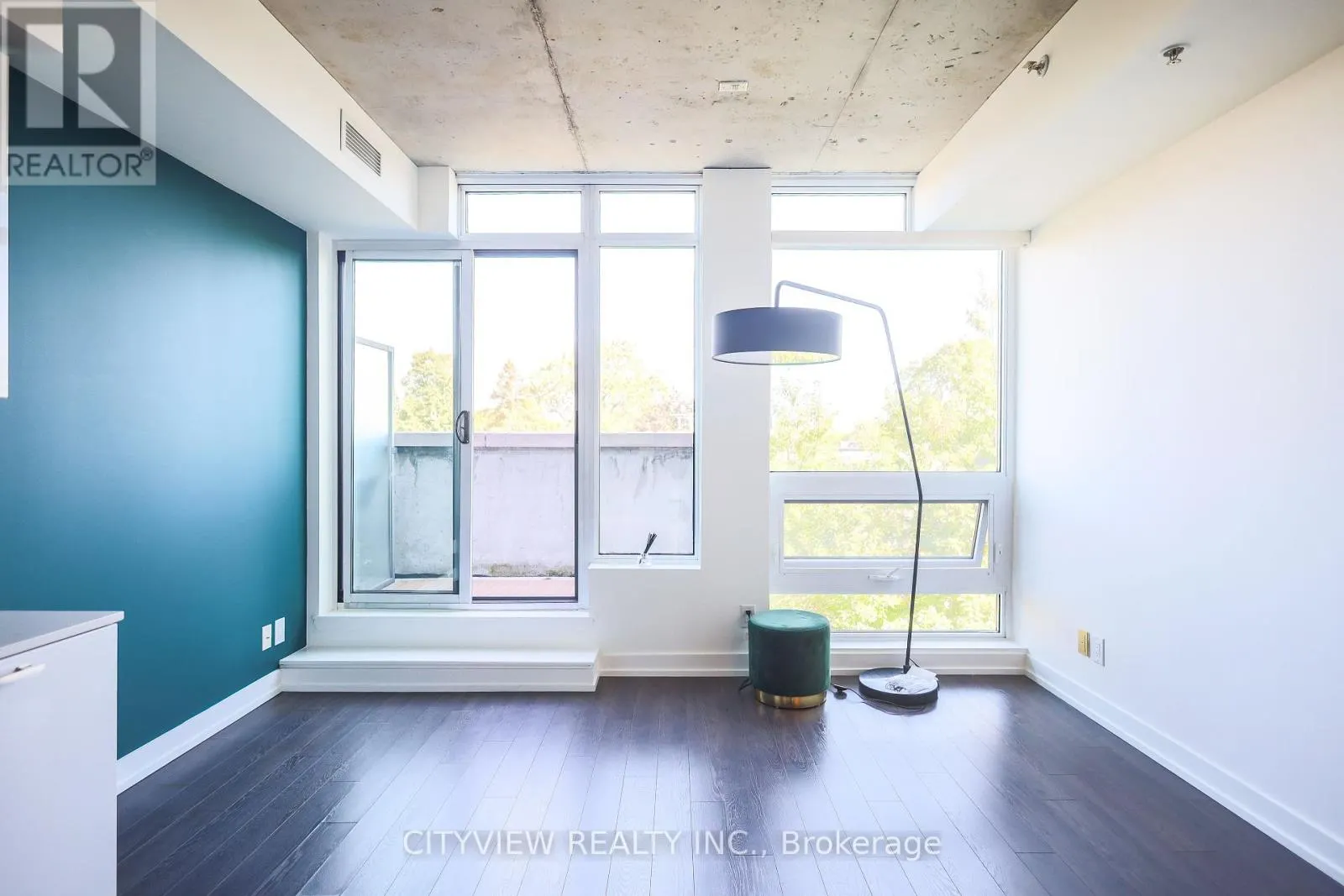416 - 707 DOVERCOURT ROAD