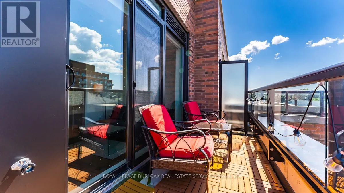 410 - 25 MALCOLM ROAD