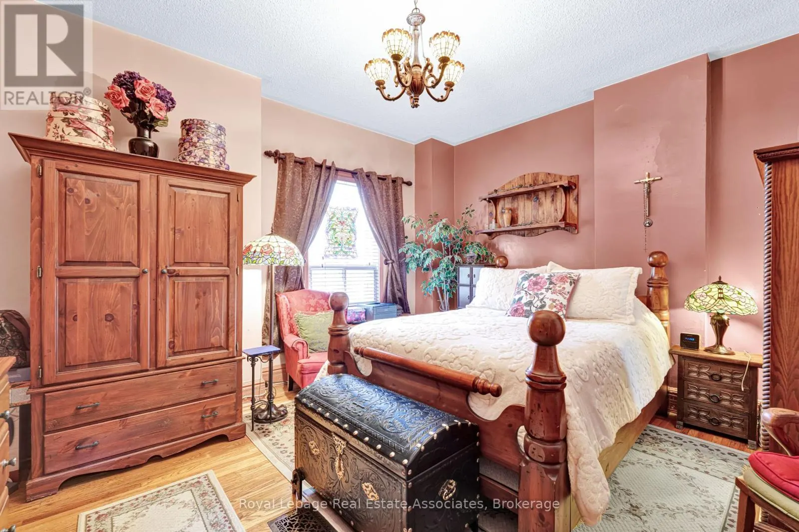 101 DOVERCOURT ROAD