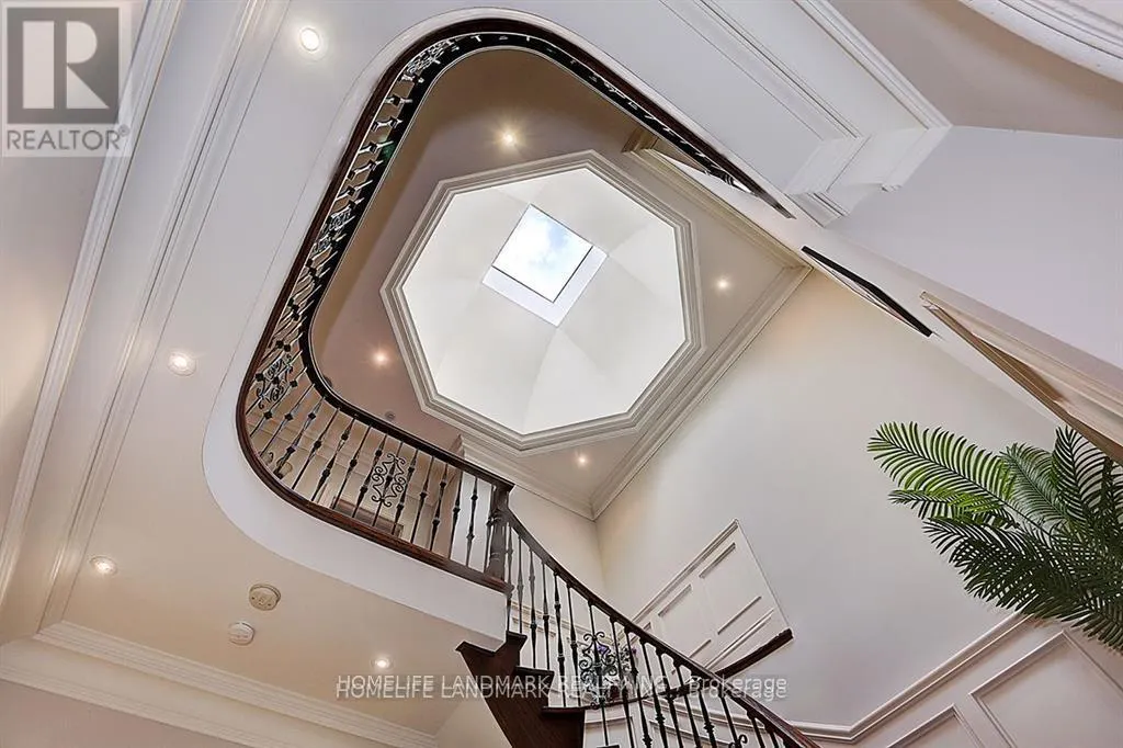 34 MOCCASIN TRAIL