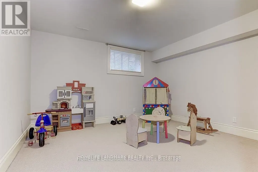 34 MOCCASIN TRAIL