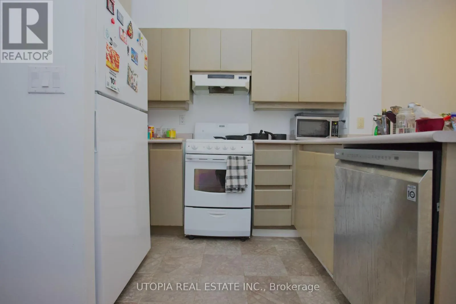 1017 - 7 KING STREET E