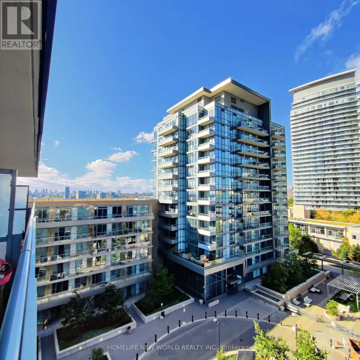 708 - 50 FOREST MANOR ROAD