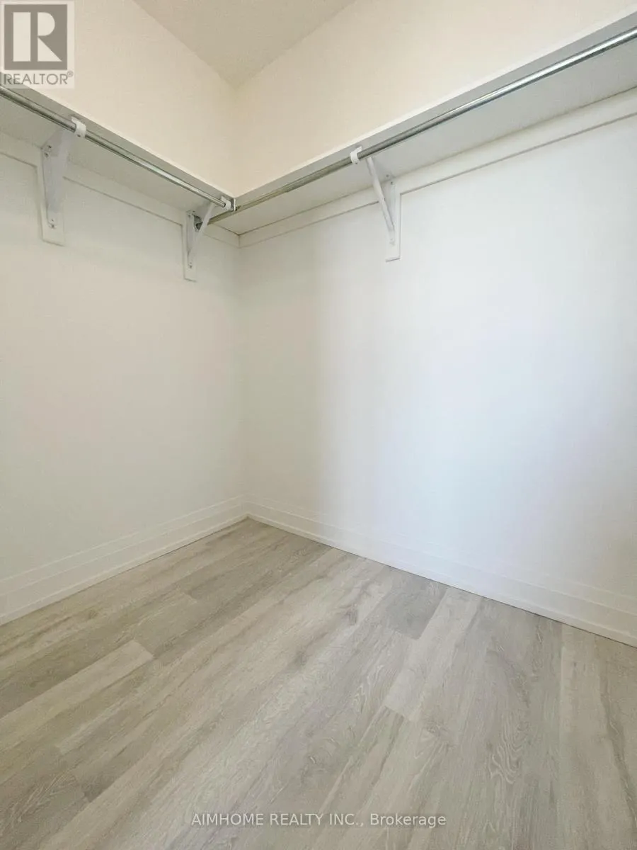 PH26 - 591 SHEPPARD AVENUE E