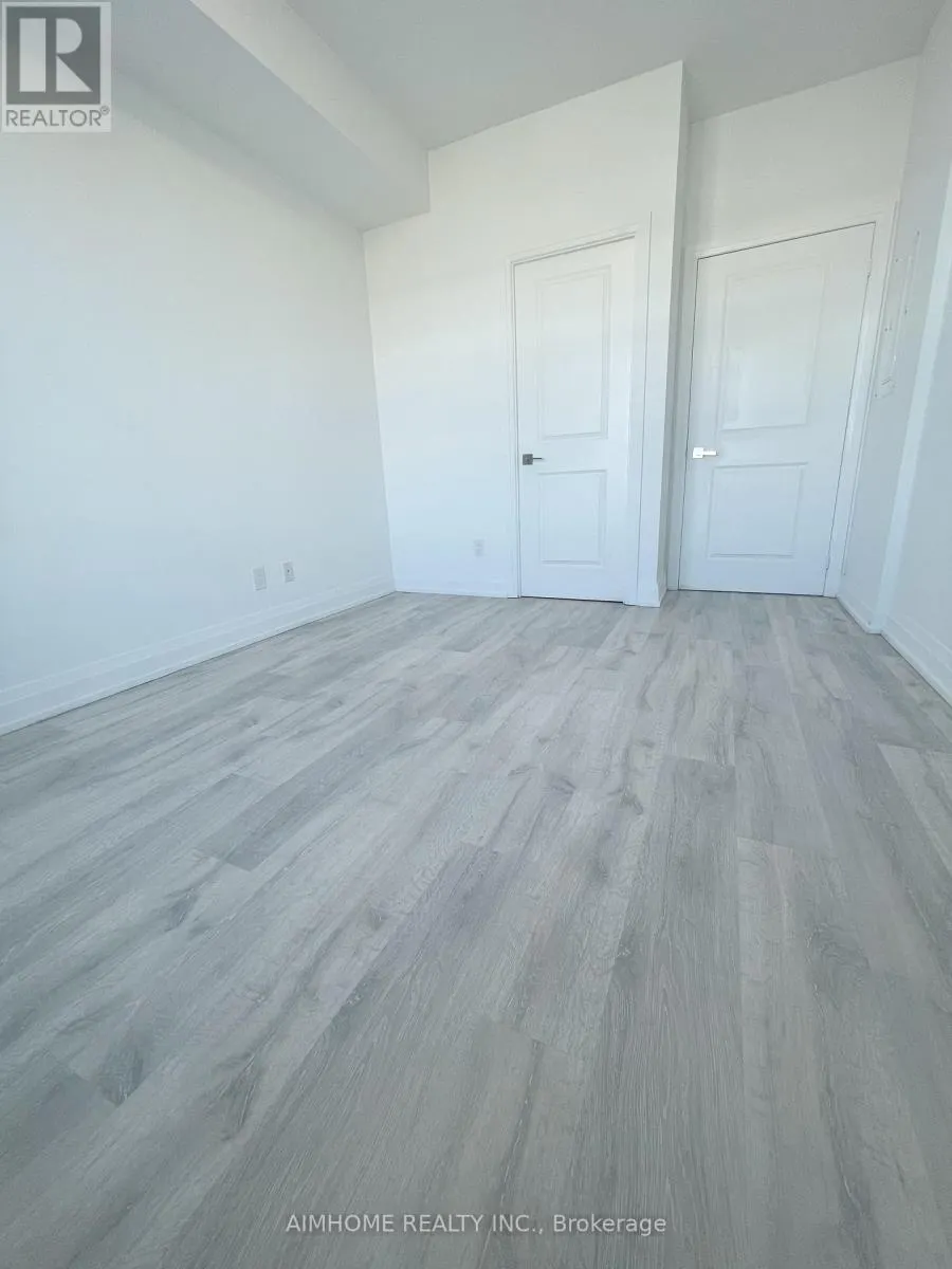 PH26 - 591 SHEPPARD AVENUE E