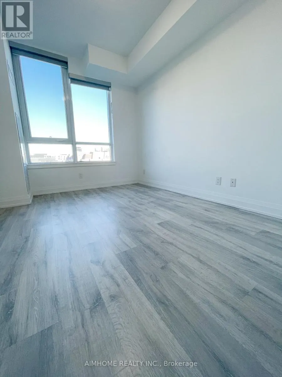PH26 - 591 SHEPPARD AVENUE E