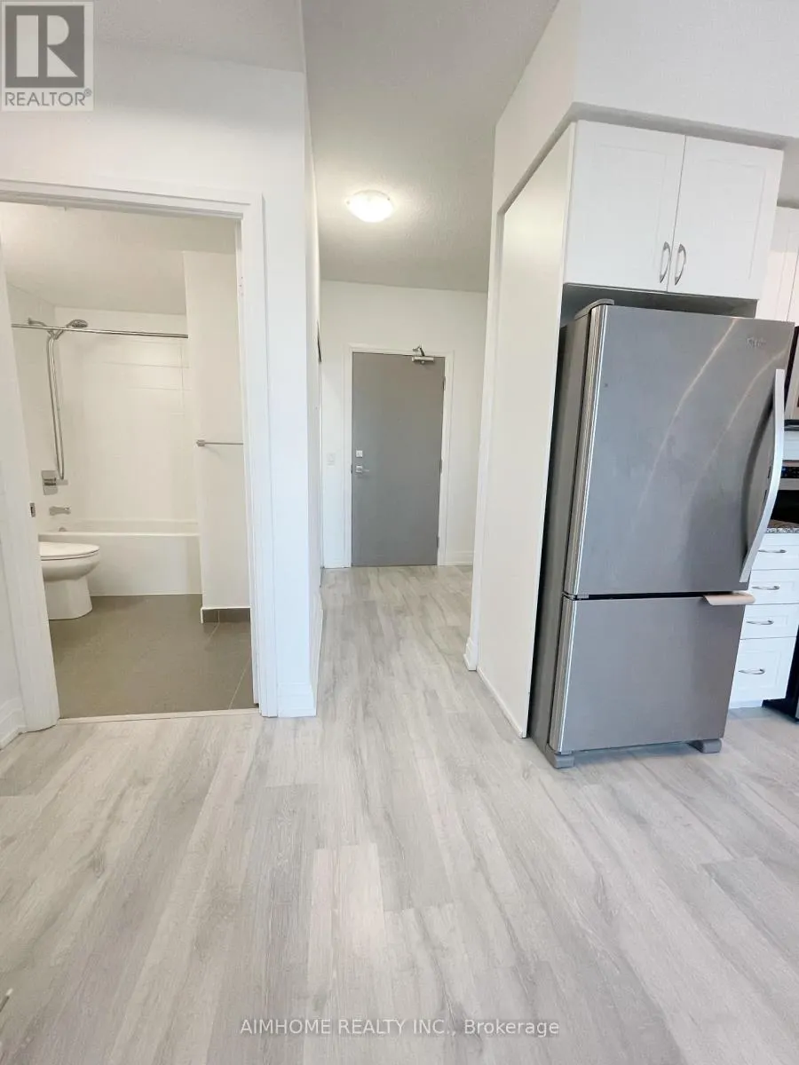 PH26 - 591 SHEPPARD AVENUE E
