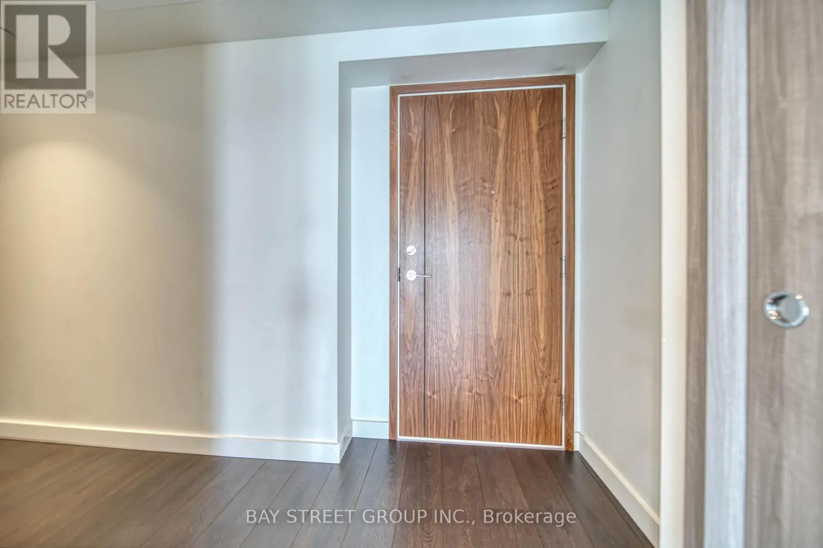 3909 - 95 MCMAHON DRIVE