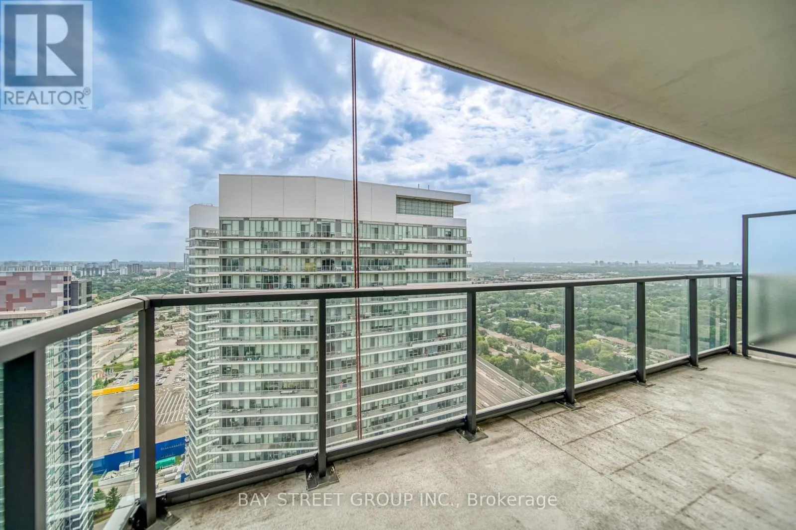 3909 - 95 MCMAHON DRIVE