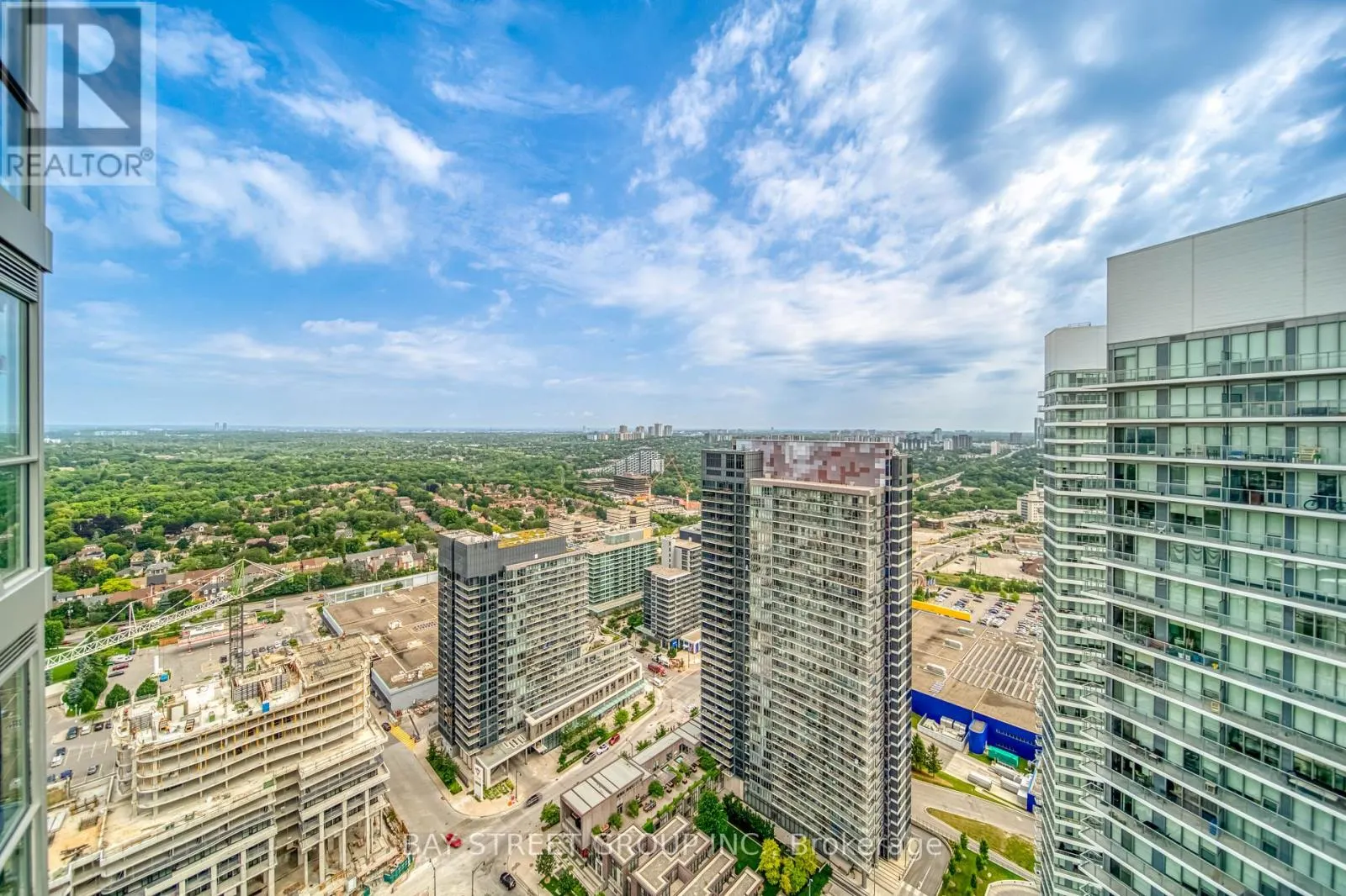 3909 - 95 MCMAHON DRIVE