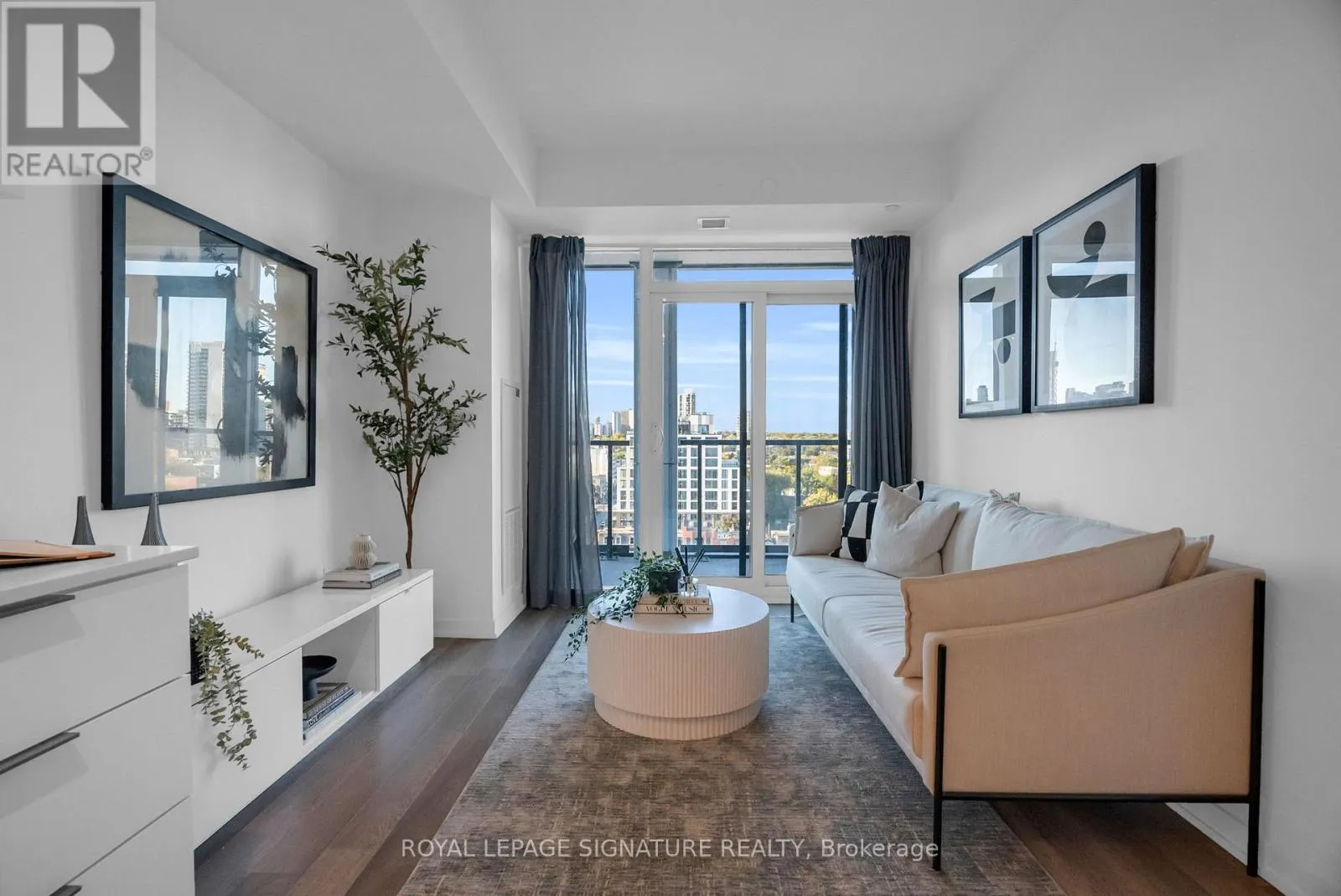 1127 - 50 POWER STREET