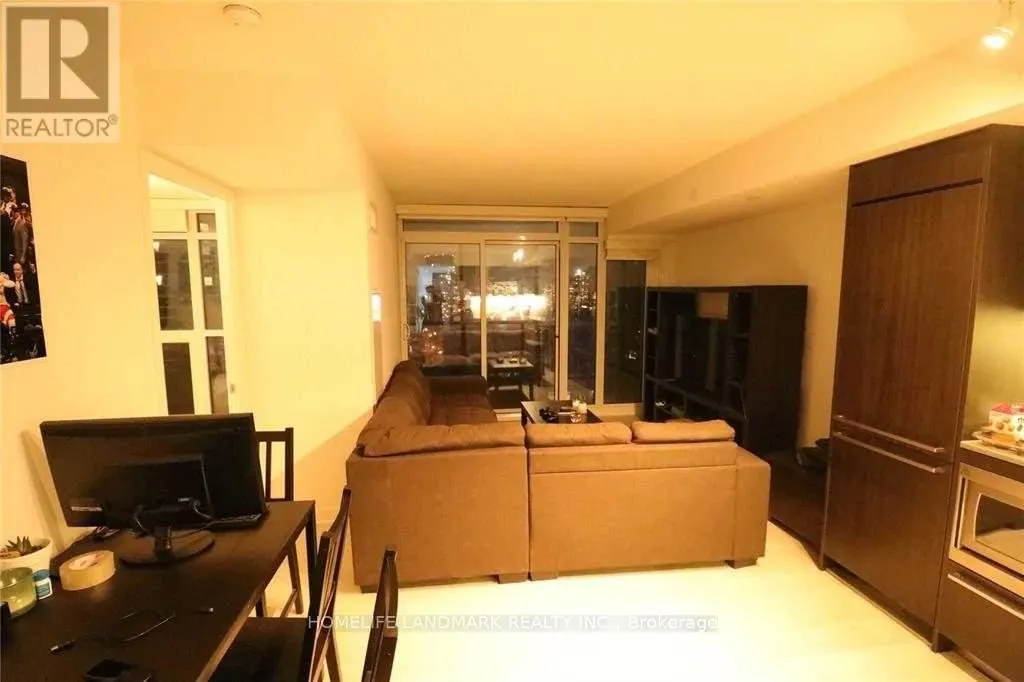 2011 - 80 QUEENS WHARF ROAD