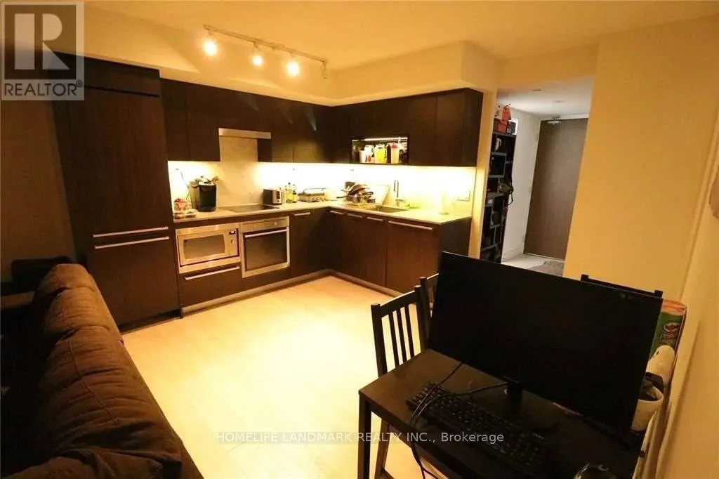 2011 - 80 QUEENS WHARF ROAD