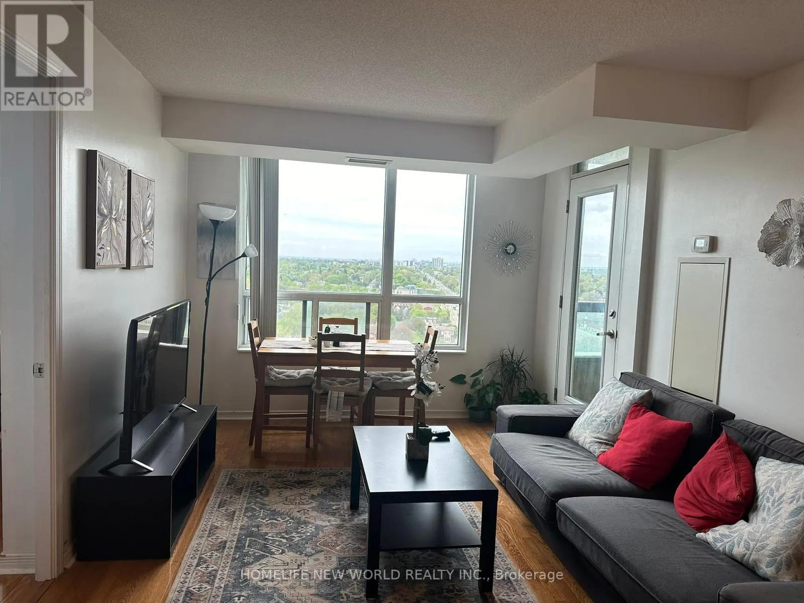 1705 - 509 BEECROFT ROAD N