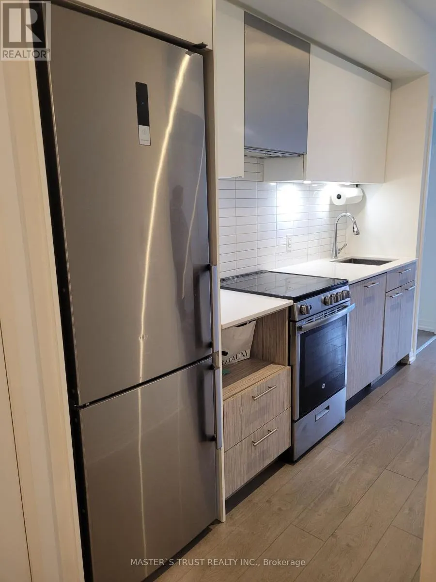 608 - 251 JARVIS STREET