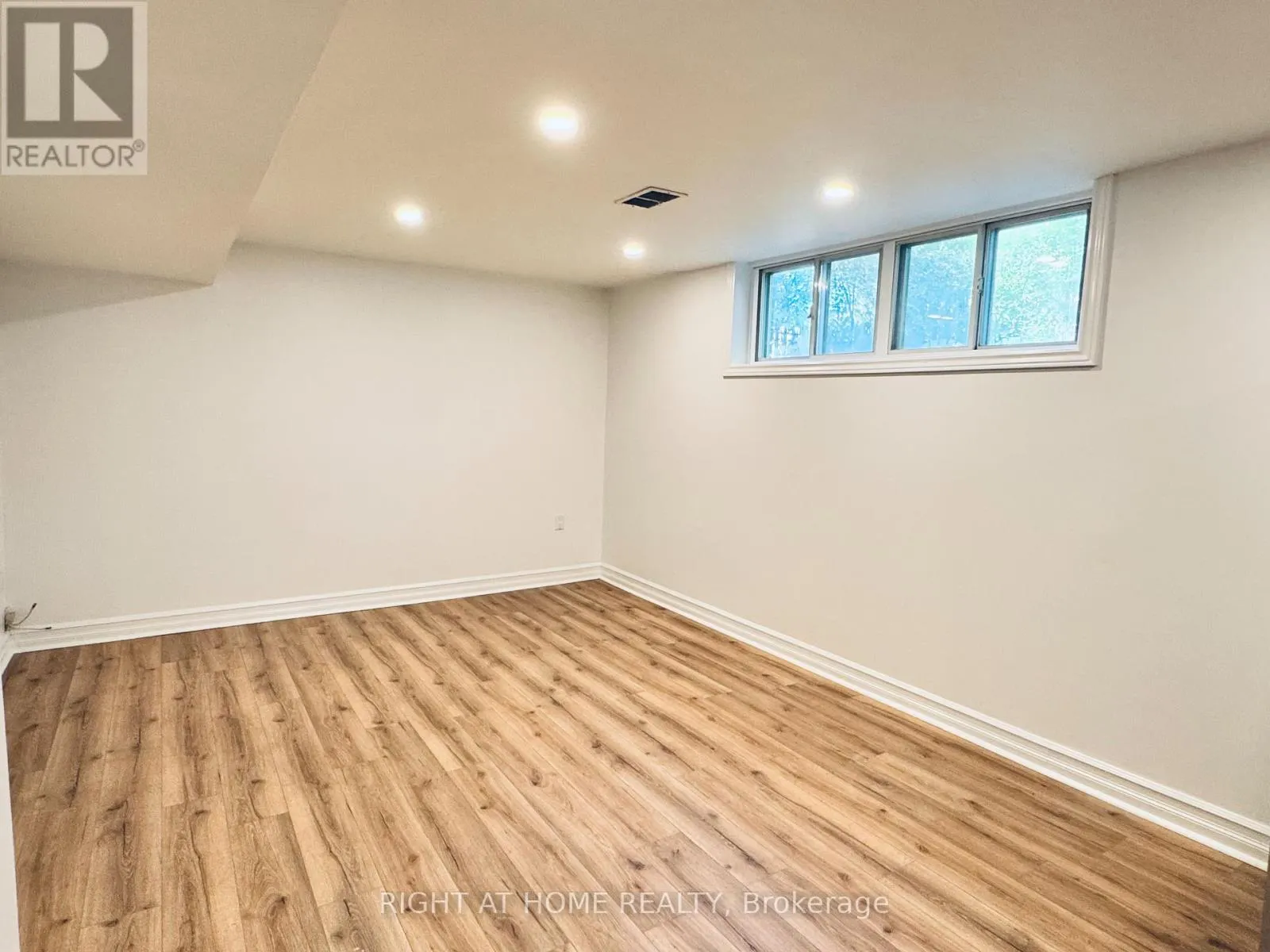 BSMT - 69 ROYWOOD DRIVE