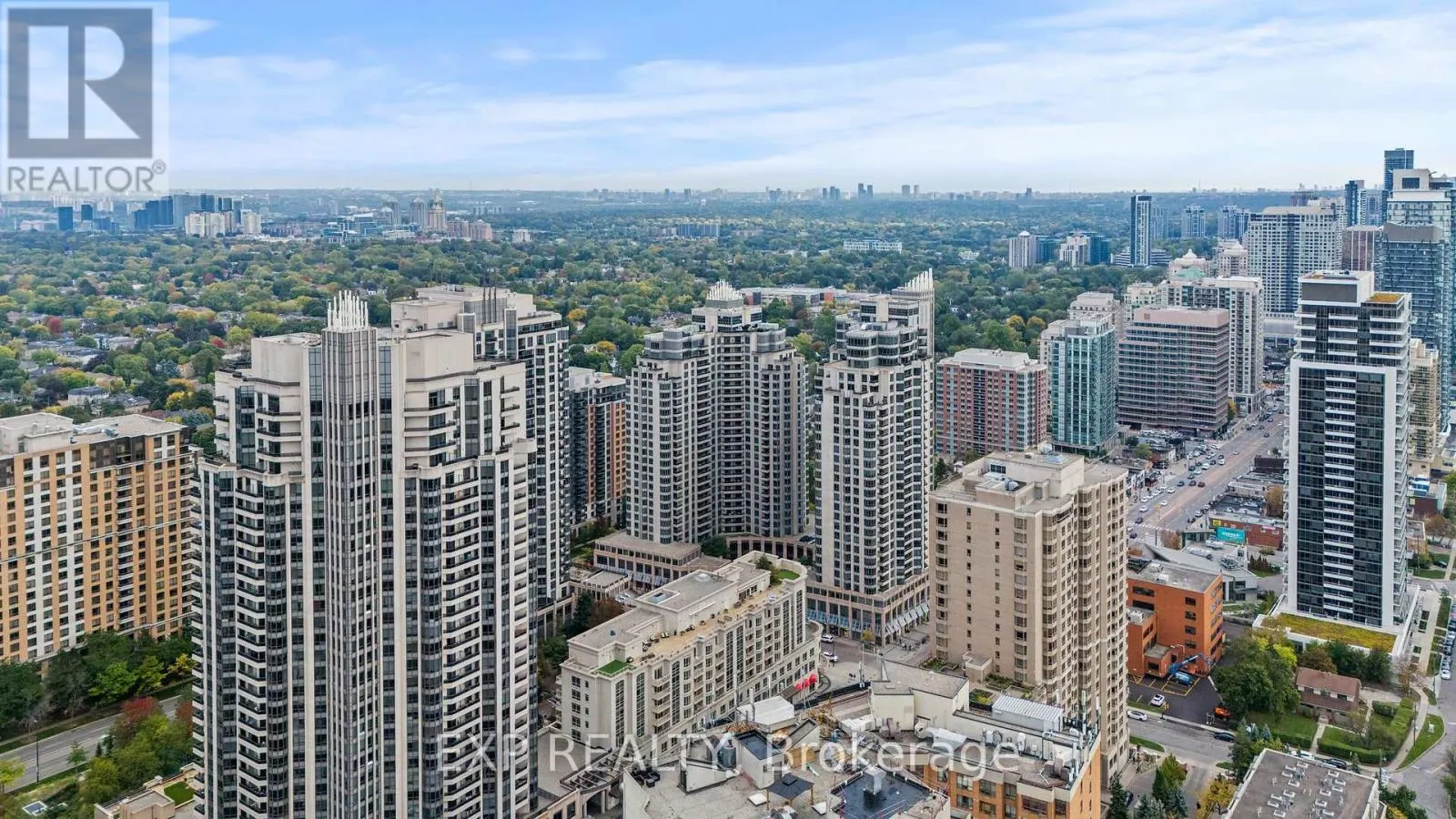 1222 - 15 NORTHTOWN WAY