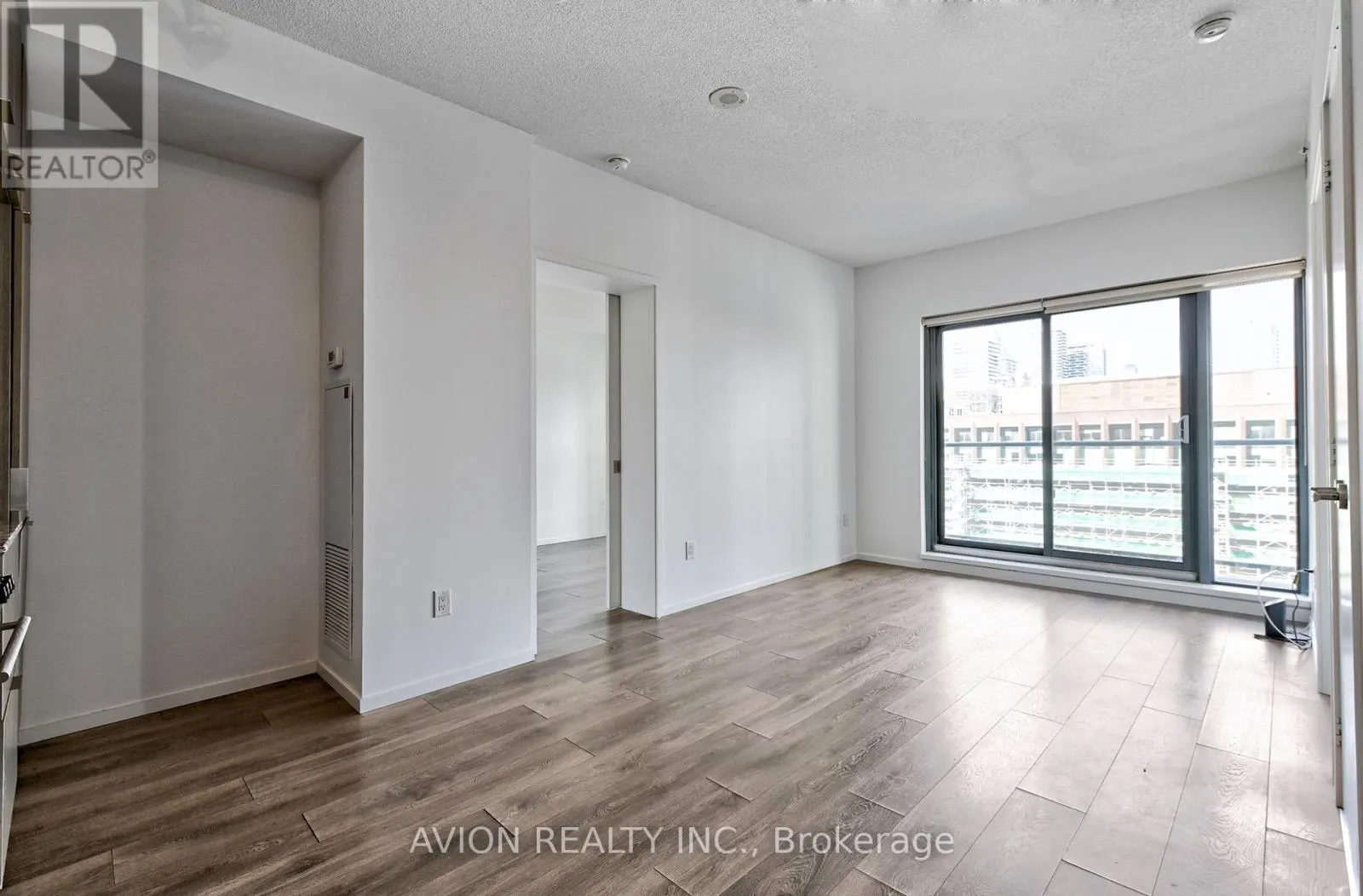 1207 - 159 DUNDAS STREET E