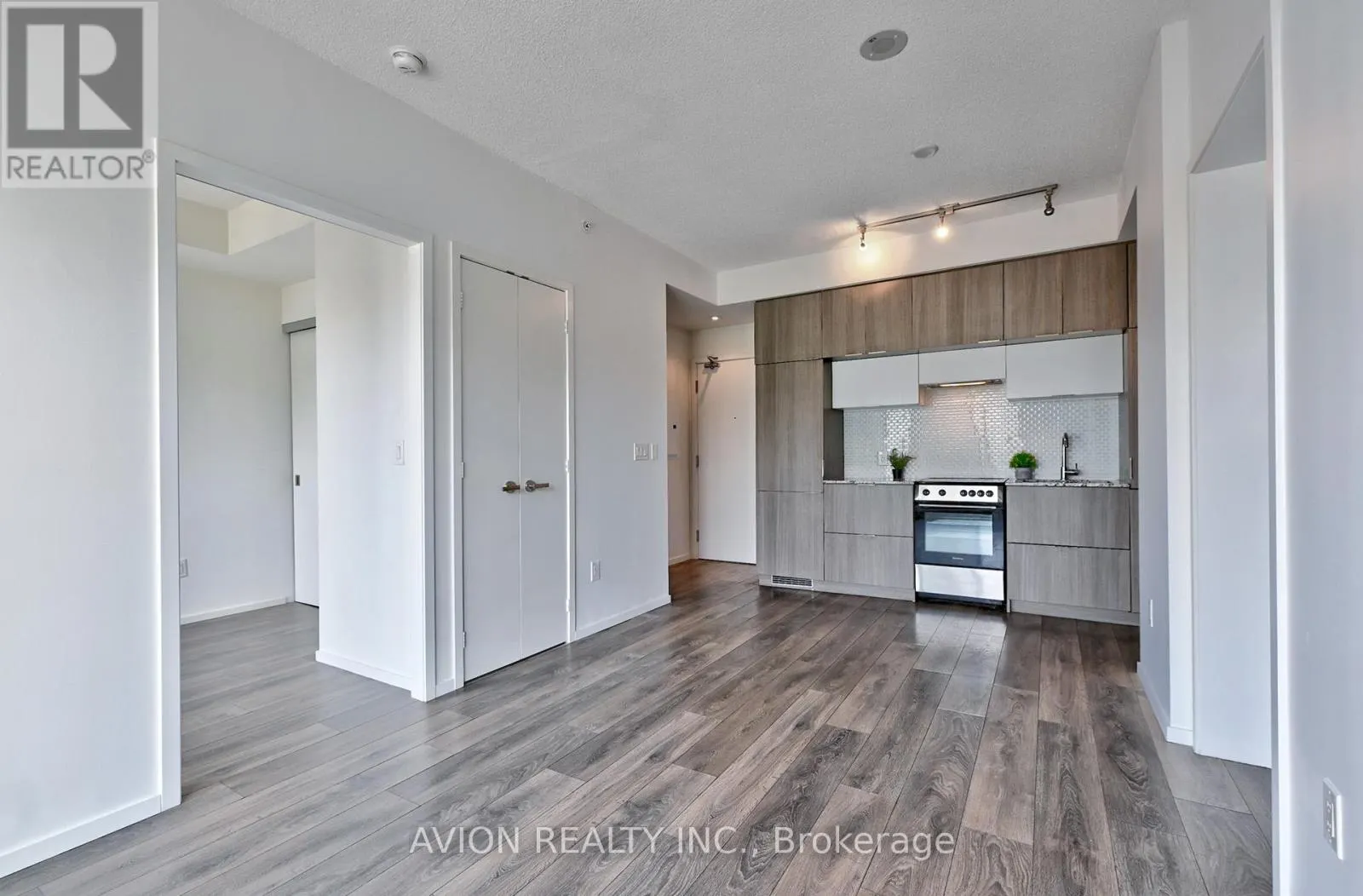 1207 - 159 DUNDAS STREET E