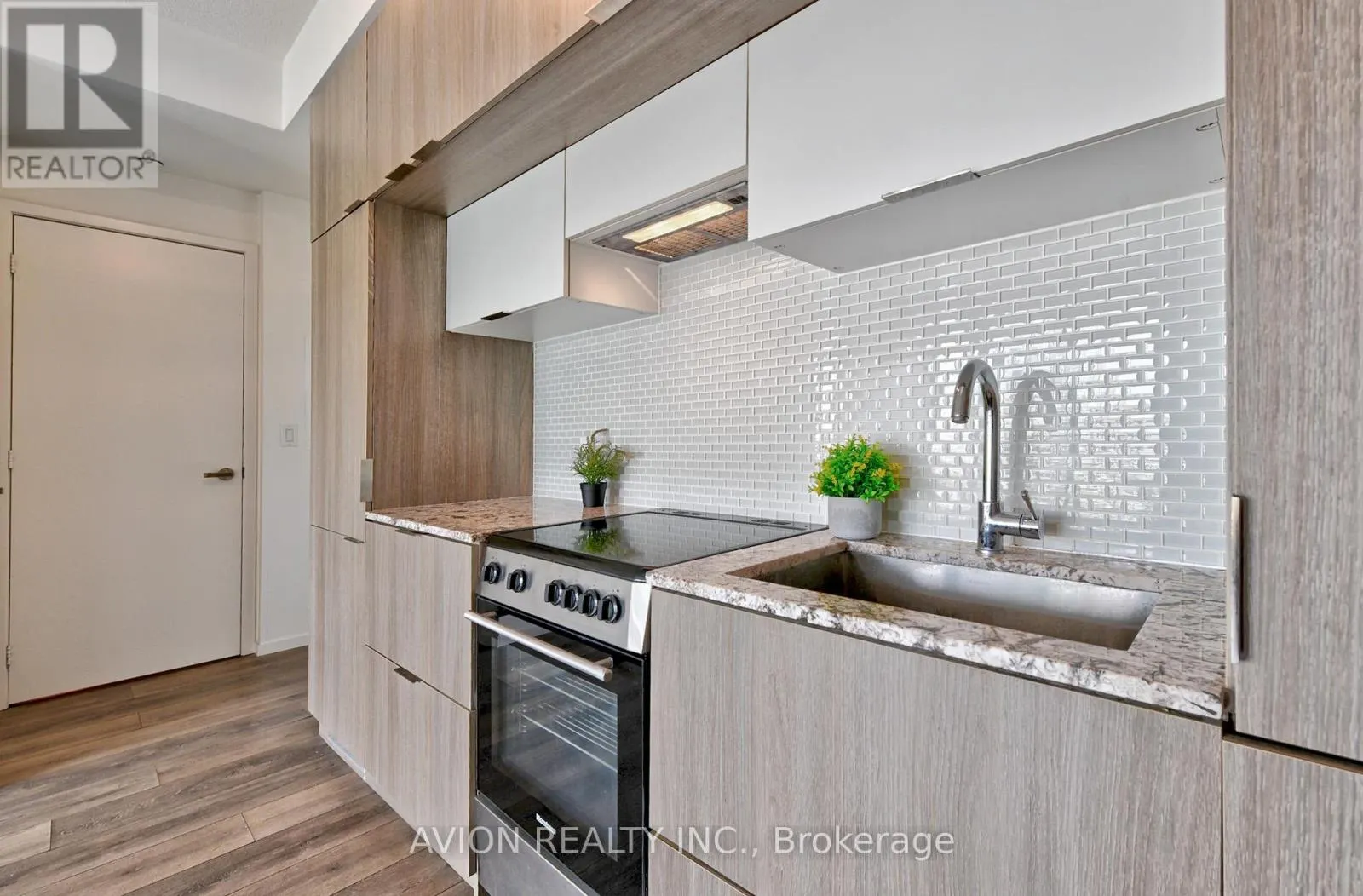 1207 - 159 DUNDAS STREET E