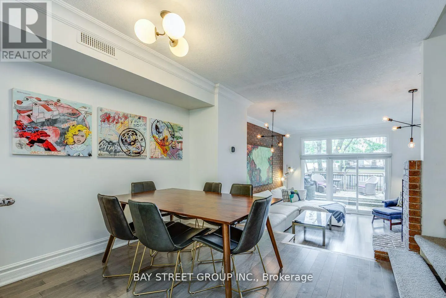 ROOM 2 - 217 MUTUAL STREET