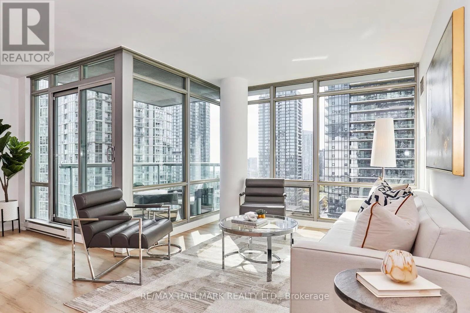 2306 - 81 NAVY WHARF COURT