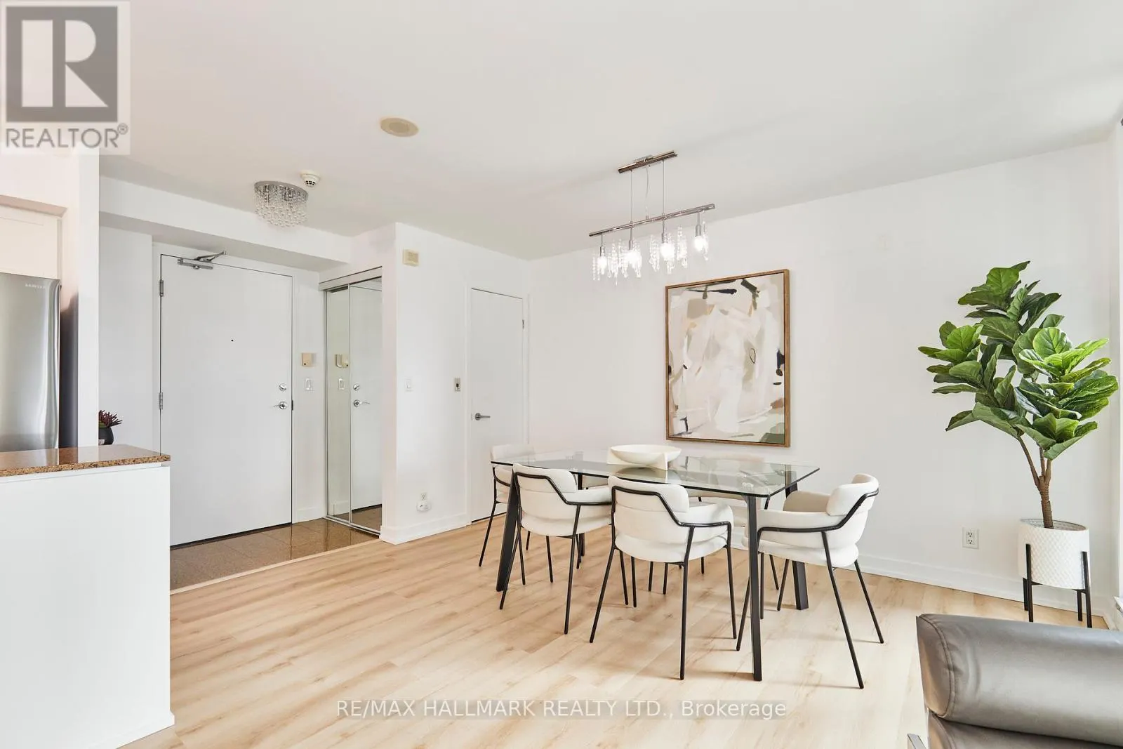 2306 - 81 NAVY WHARF COURT