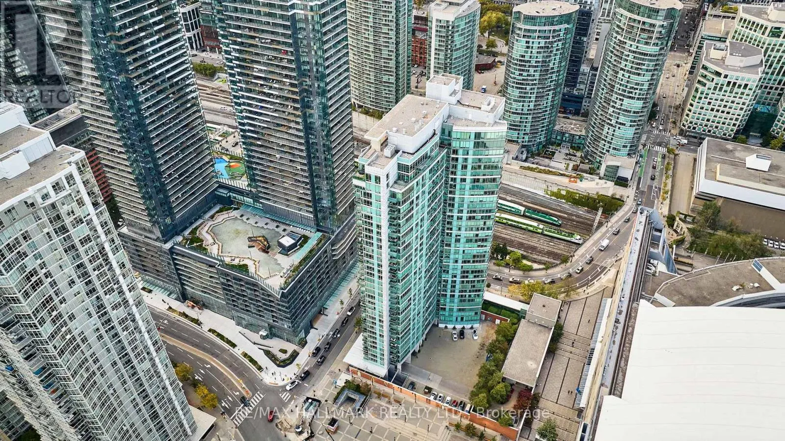 2306 - 81 NAVY WHARF COURT