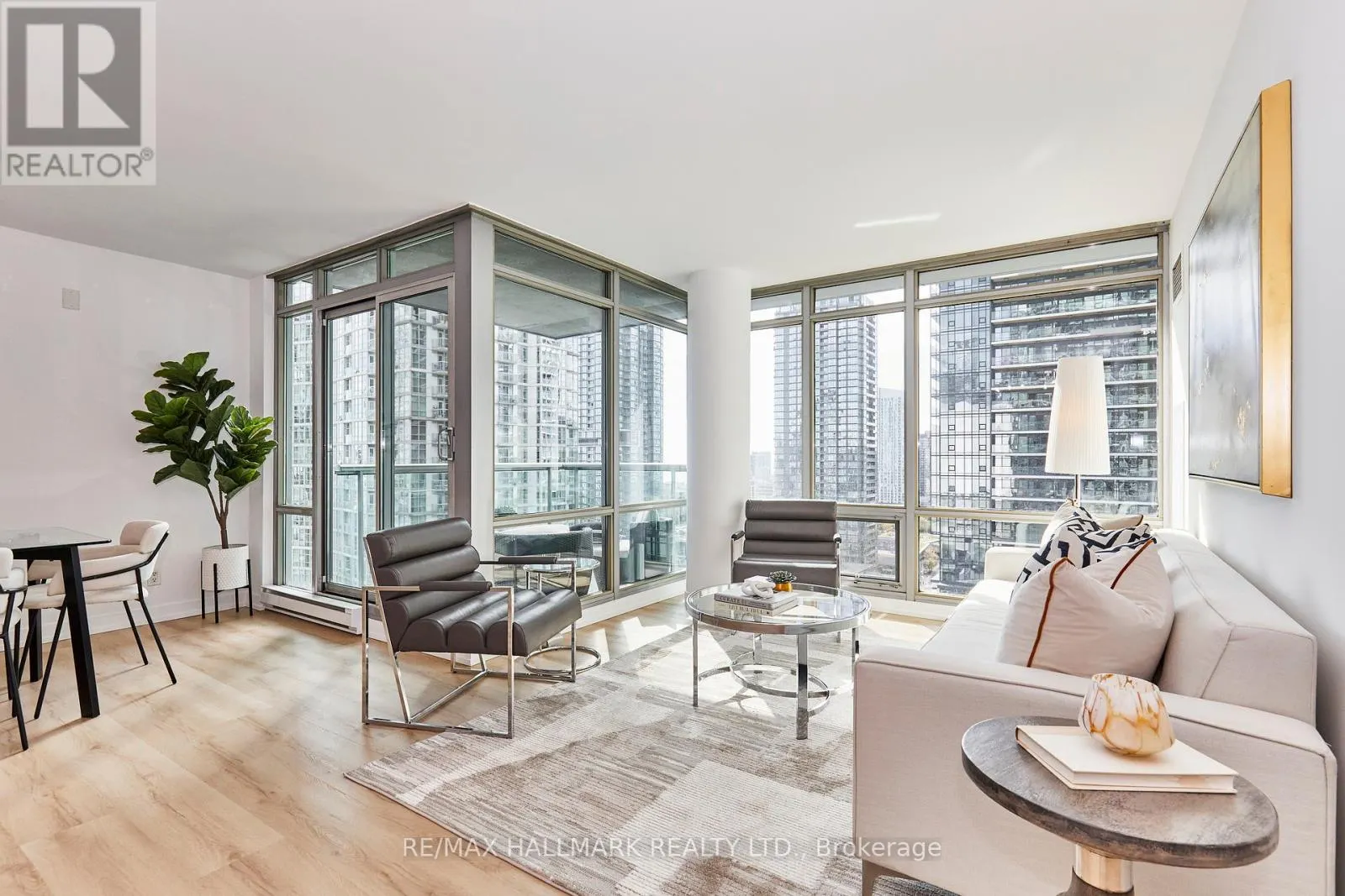 2306 - 81 NAVY WHARF COURT