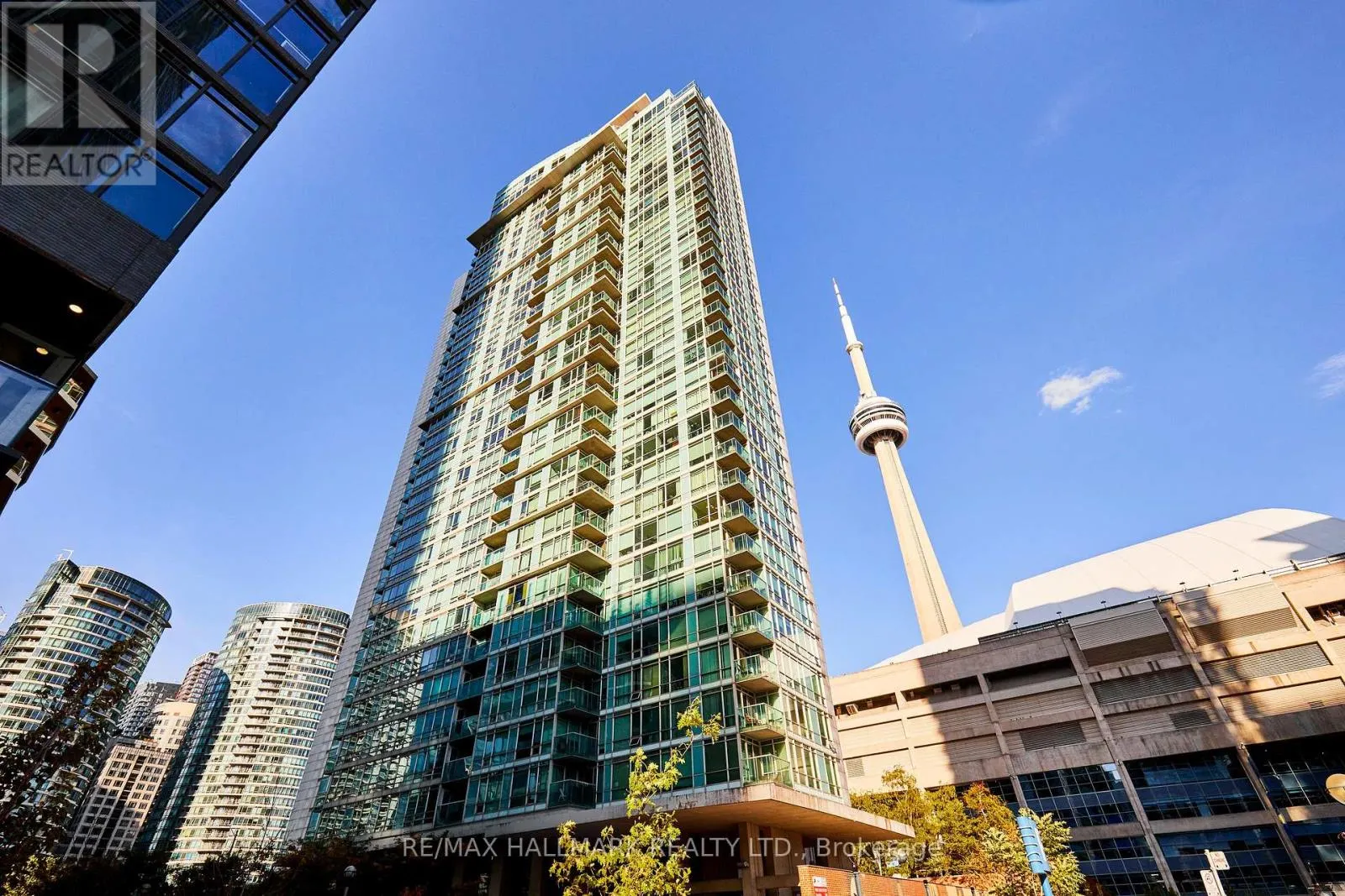 2306 - 81 NAVY WHARF COURT