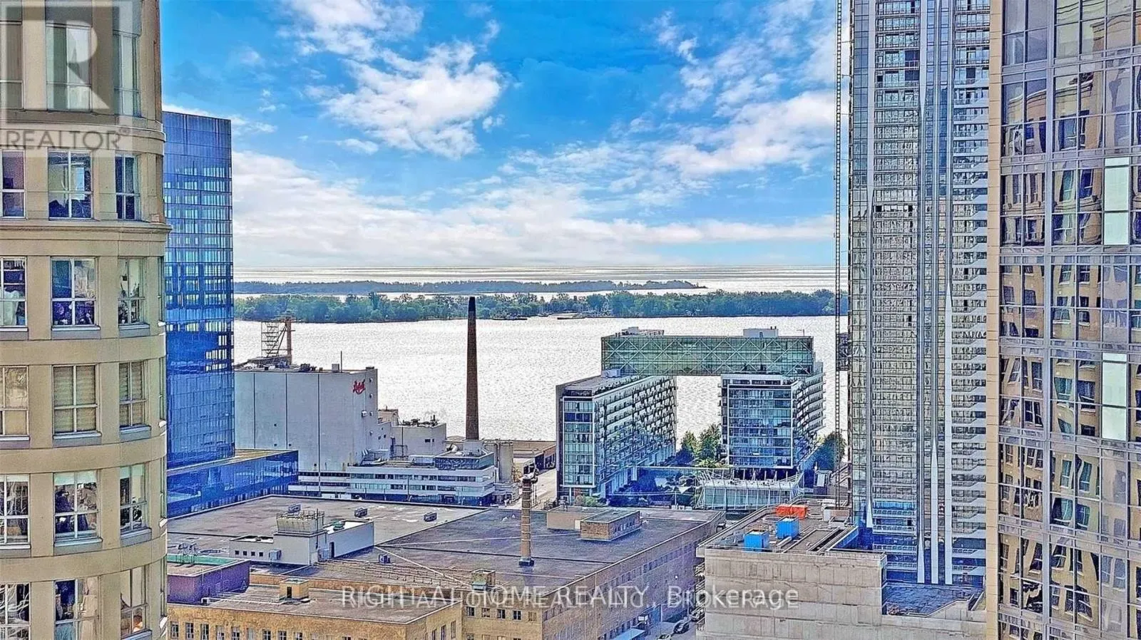 1512 - 8 THE ESPLANADE AVENUE