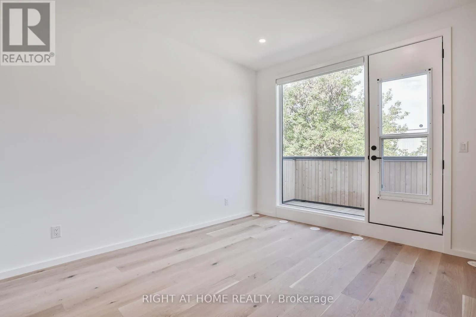 2 - 68 FOXLEY STREET