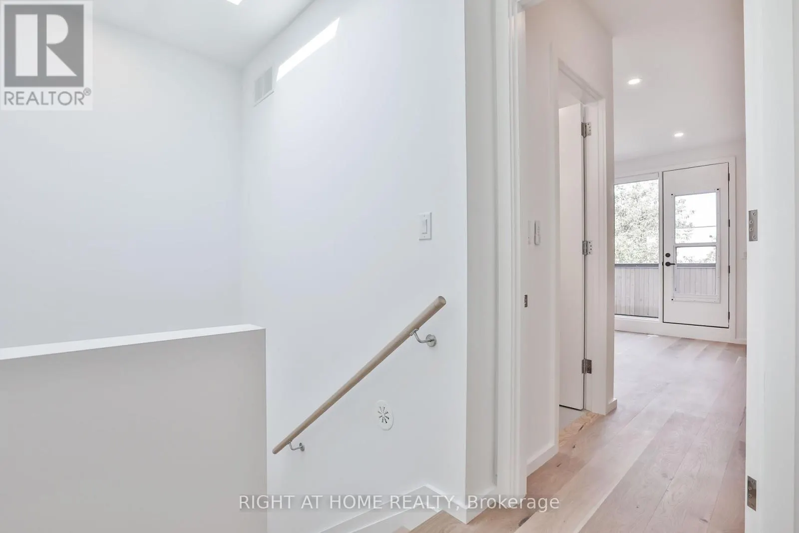 2 - 68 FOXLEY STREET