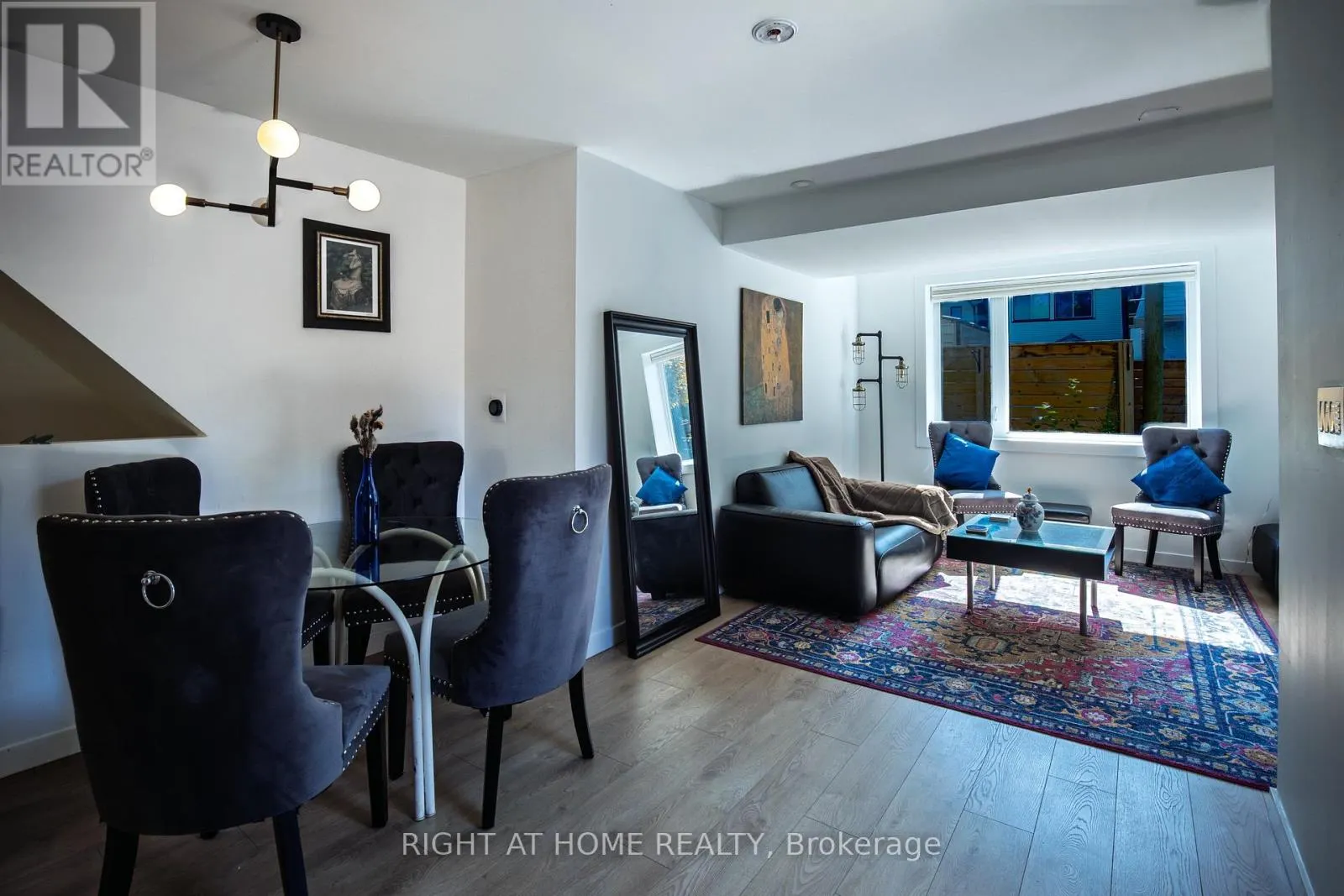 MAIN - 377 LANSDOWNE AVENUE