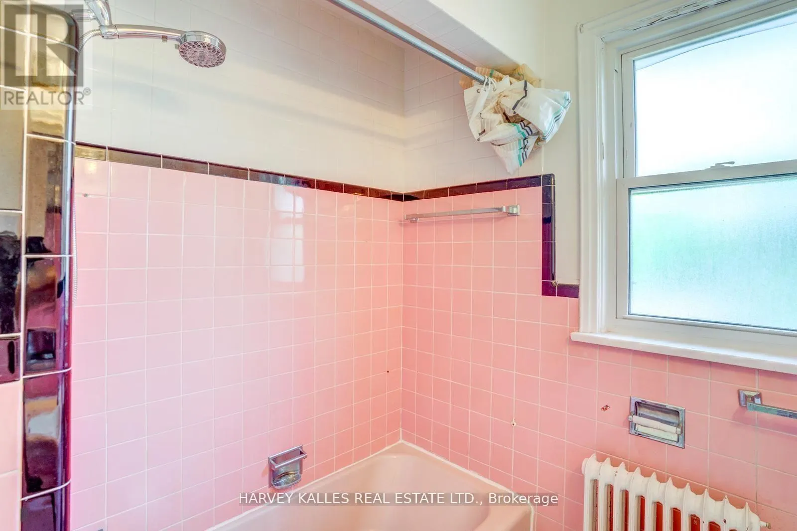 47 RANLEIGH AVENUE