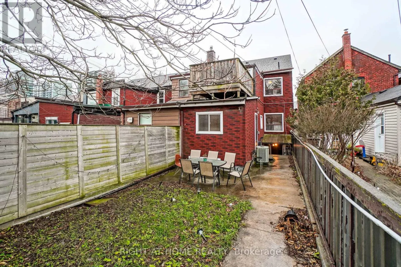 125 LISGAR STREET