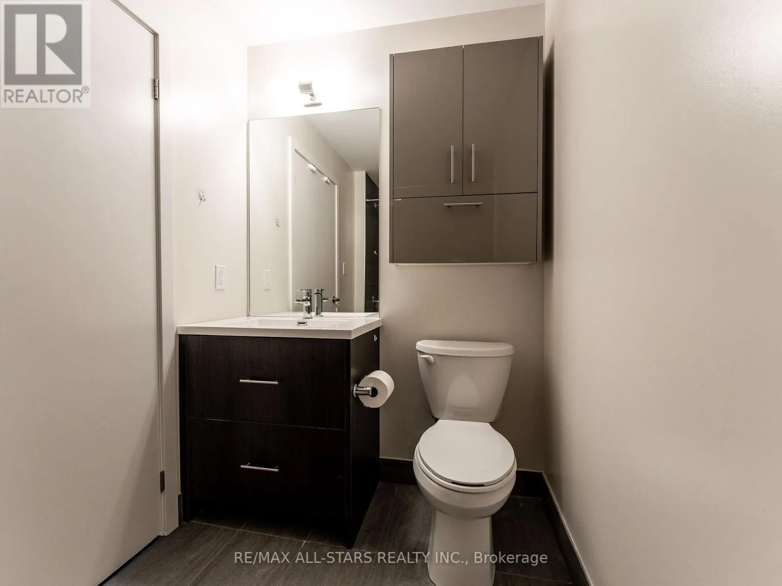 1512 - 188 FAIRVIEW MALL DRIVE