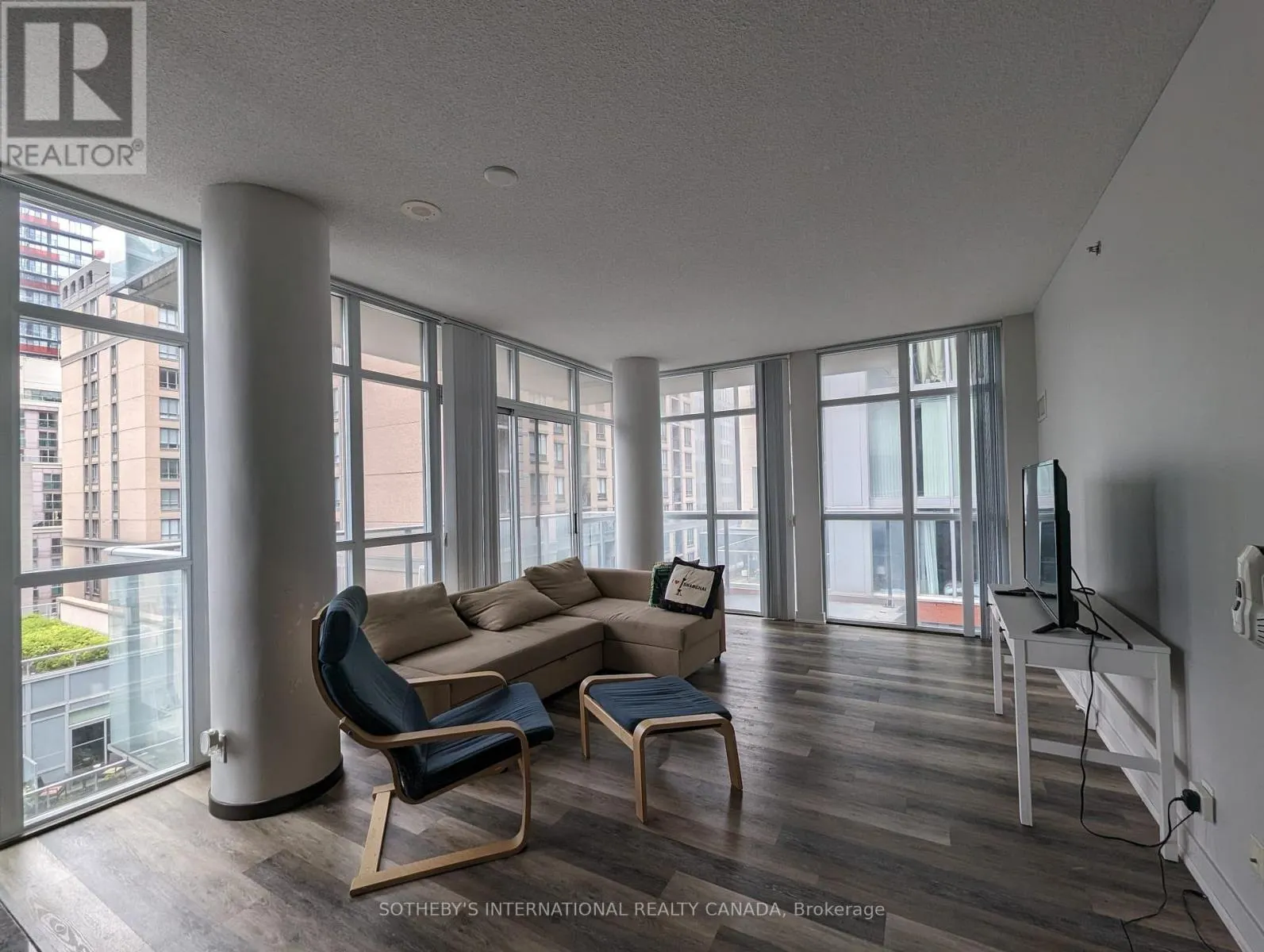 917 - 21 NELSON STREET