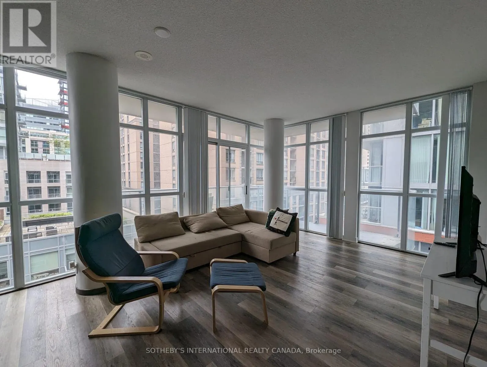917 - 21 NELSON STREET