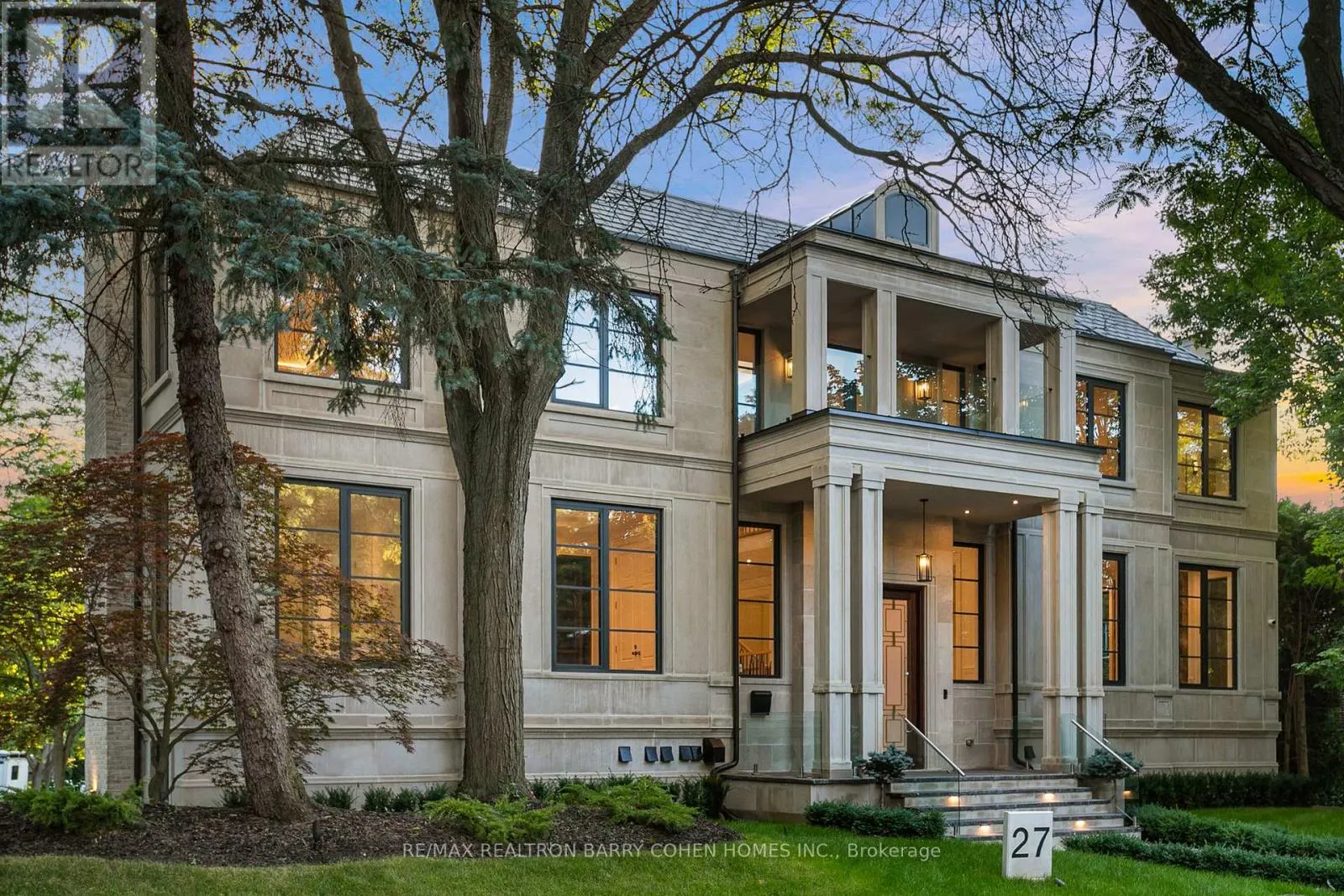 27 PENWOOD CRESCENT