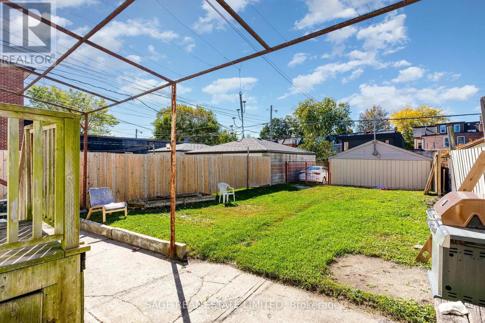 MAIN - 604 OSSINGTON AVENUE