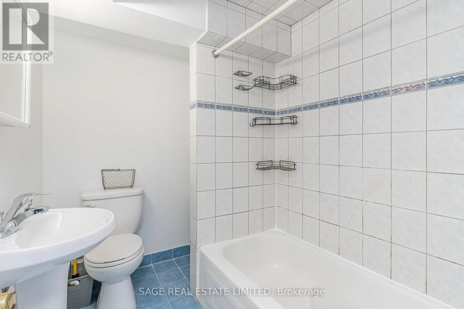 MAIN - 604 OSSINGTON AVENUE