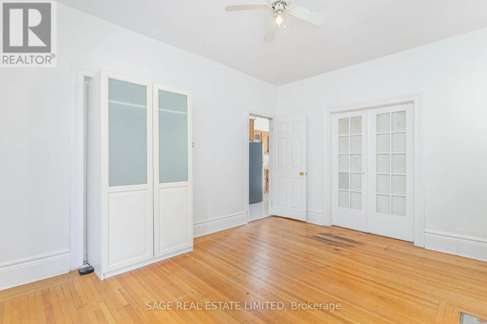MAIN - 604 OSSINGTON AVENUE
