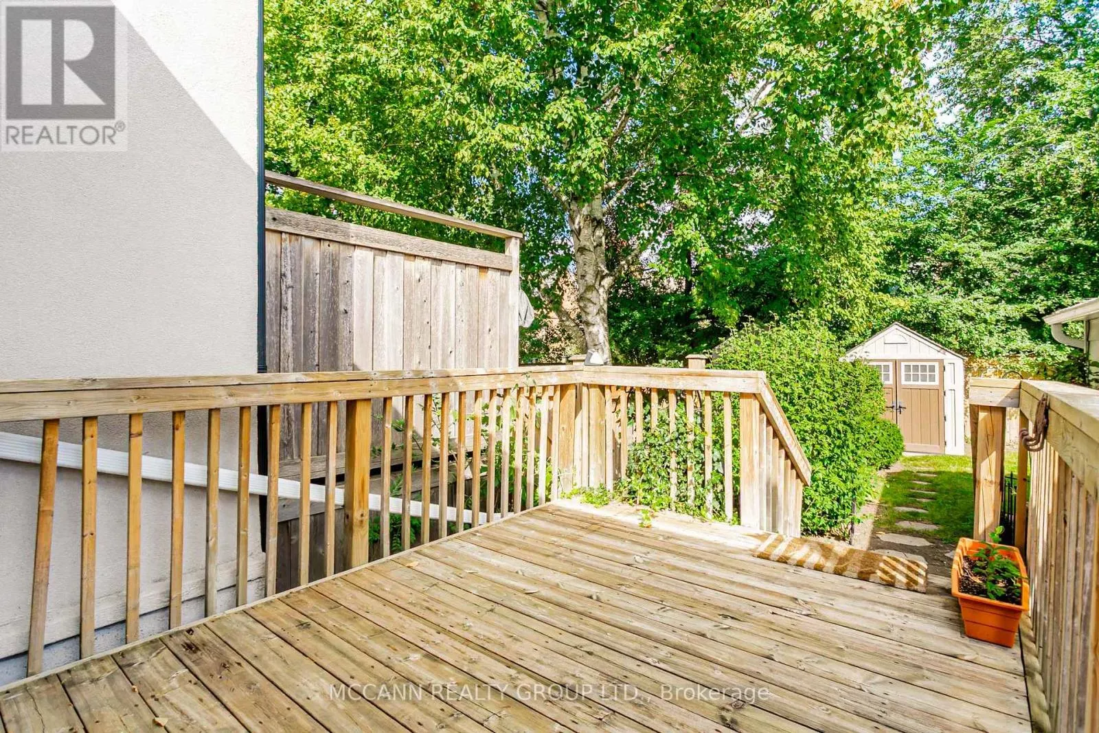 52 THURSFIELD CRESCENT