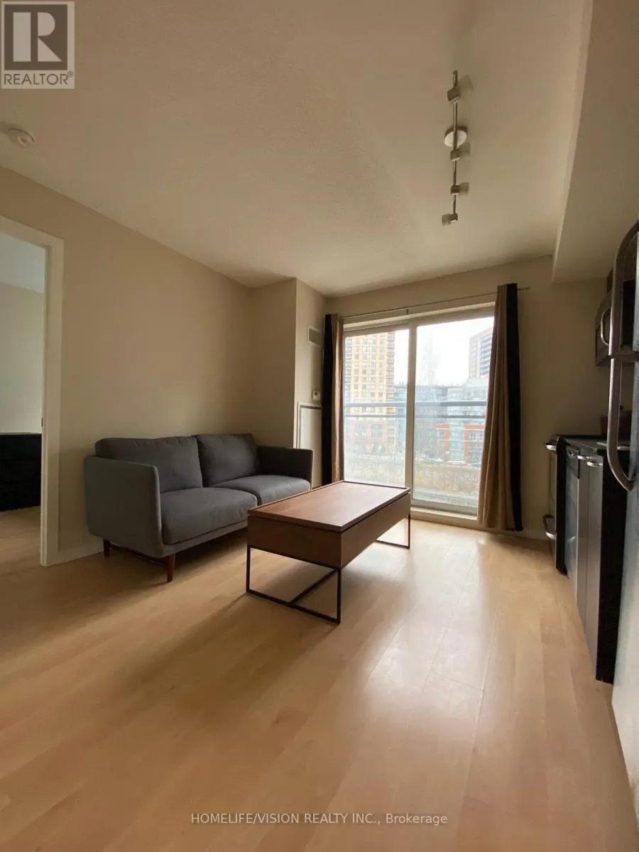 419 - 38 JOE SHUSTER WAY