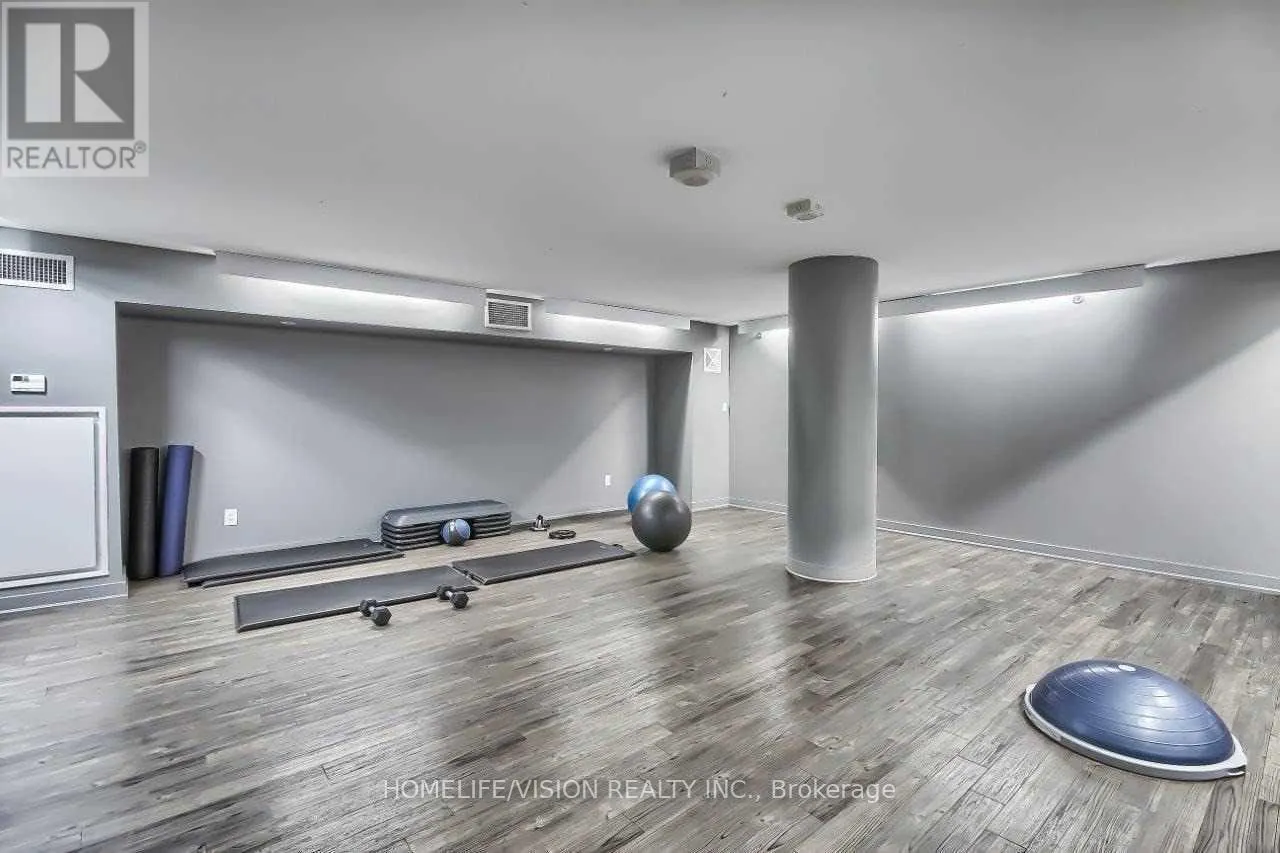 419 - 38 JOE SHUSTER WAY